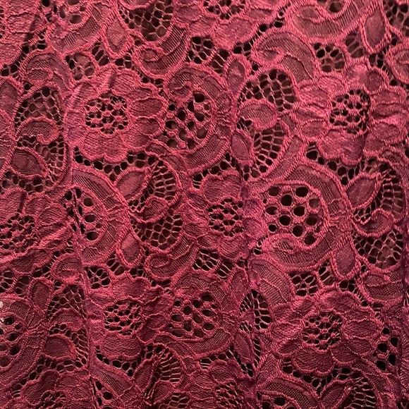 Robbie Bee Asymmetrical Lace Dress - Deep Red Size 16 - Picture 3 of 8